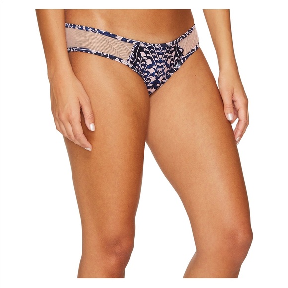 New!  Rip Curl cheeky bikini bottoms size S - Picture 2 of 5